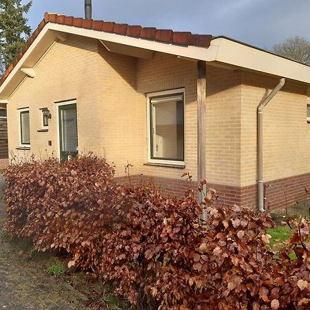 Villa Huinerhofje 2 - Vrijstaand Met Grote Omheinde Tuin, Rust, Privacy En Nabij Bossen à Putten Extérieur photo