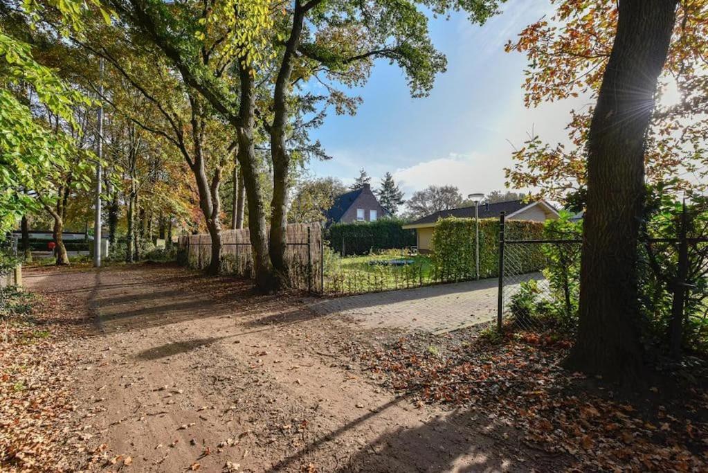 Villa Huinerhofje 2 - Vrijstaand Met Grote Omheinde Tuin, Rust, Privacy En Nabij Bossen à Putten Extérieur photo