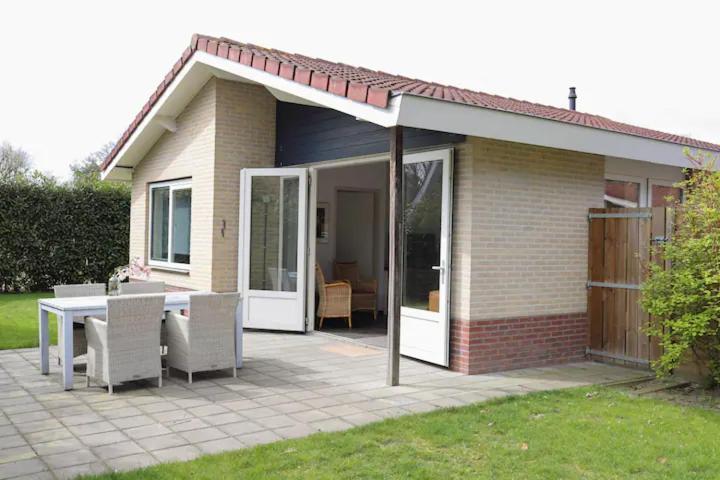 Villa Huinerhofje 2 - Vrijstaand Met Grote Omheinde Tuin, Rust, Privacy En Nabij Bossen à Putten Extérieur photo
